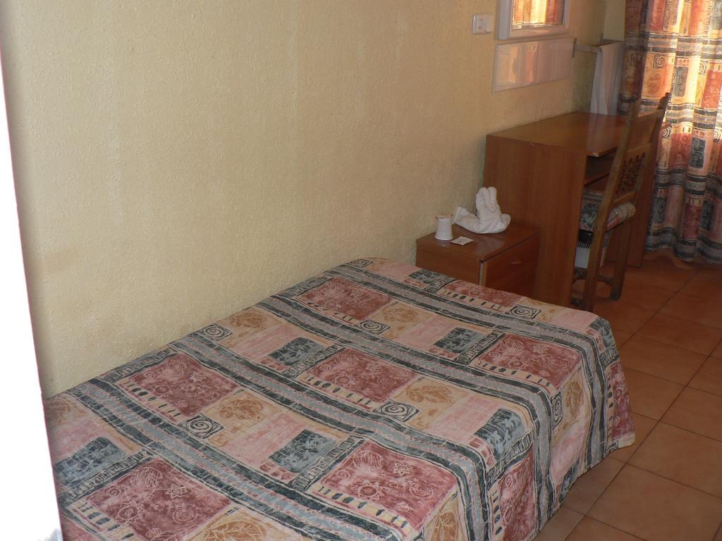Hostal Terramar パルマ・デ・マリョルカ 部屋 写真